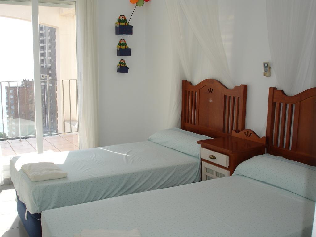 Villamarina Apartments - Zand Properties Benidorm Oda fotoğraf