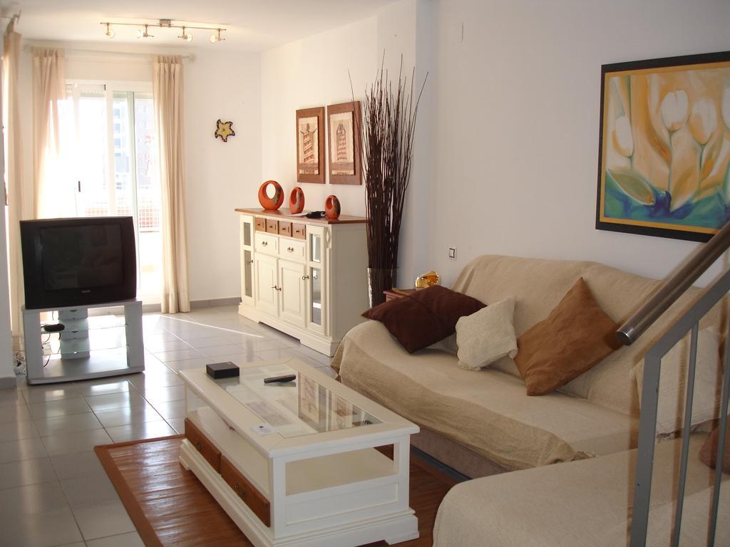 Villamarina Apartments - Zand Properties Benidorm Oda fotoğraf